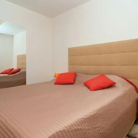 Ana Znjan Free Parking * Split